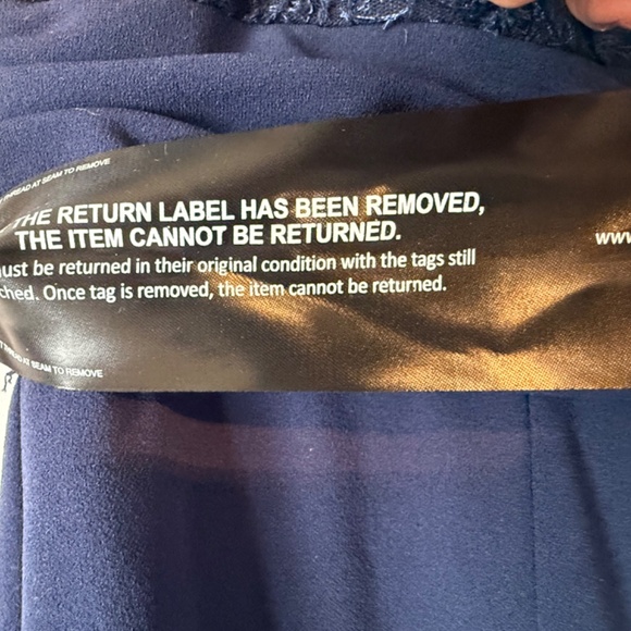 NWT JS Collections Celia Mixed Media Mermaid Gown Deep Navy Size 14 MSRP $298 - Picture 4 of 11